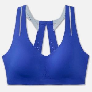 Sports Bra: Brooks Dare Strappy Run Bra